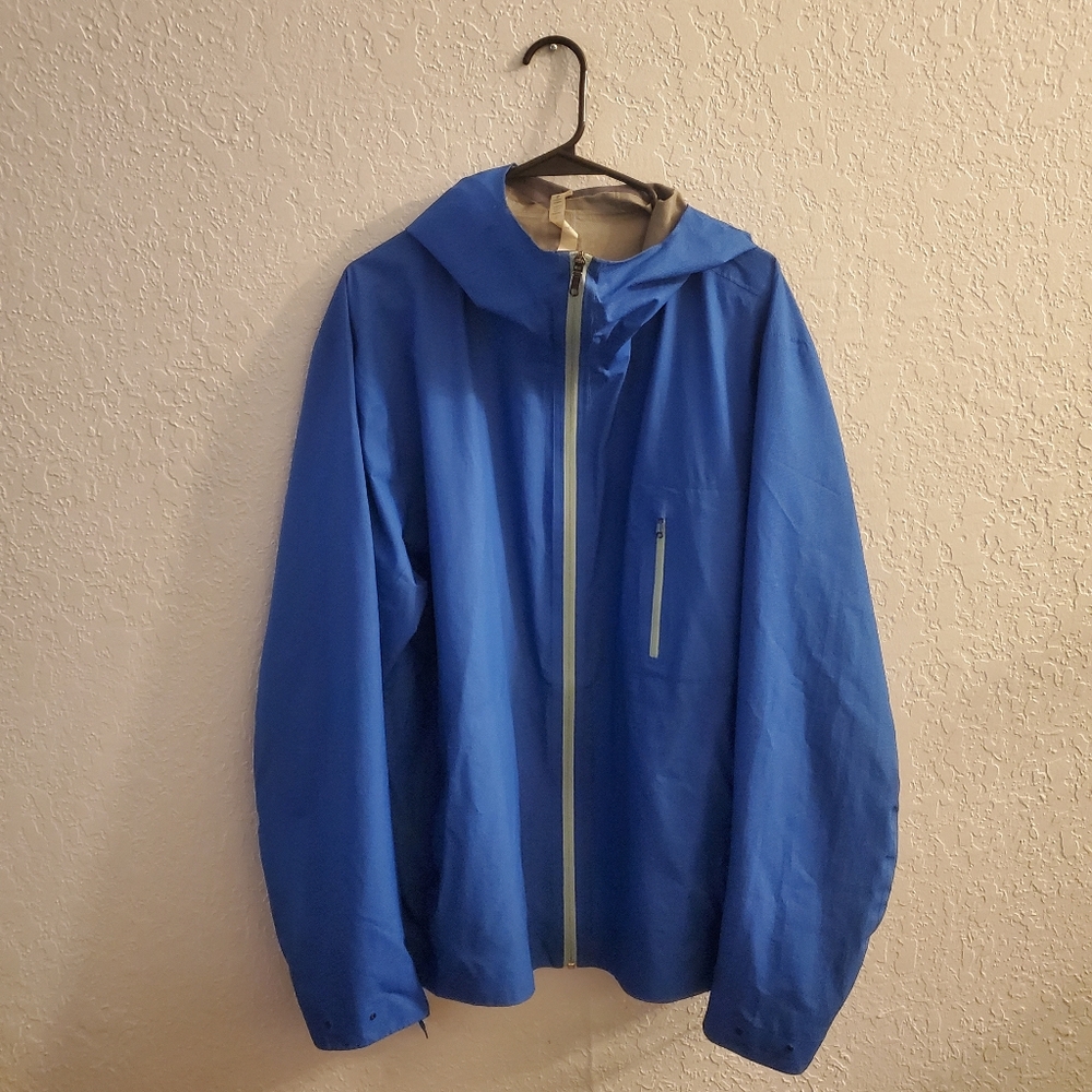 Lululemon Athletica Men's Rain Jacket